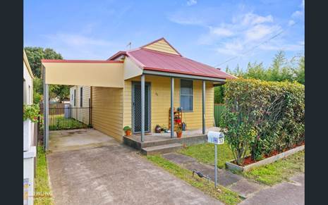 53 Roe St, Mayfield